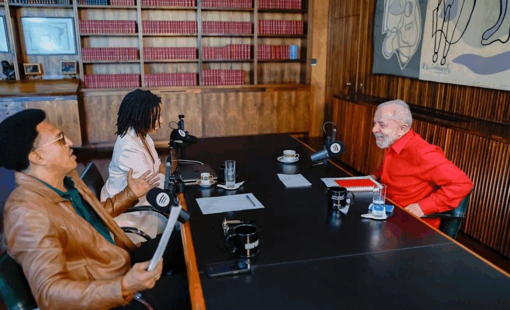 Presidente Lula retorna ao podcast "Mano a Mano" em episódio gravado no Alvorada