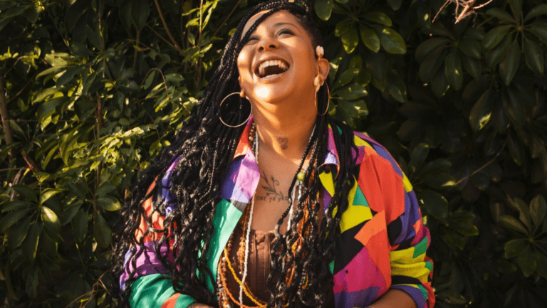 A cantora e compositora Karla da Silva lança seu novo álbum SOTAK em todas as plataformas digitais