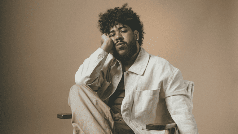 IVYSON celebra 6 anos de carreira na Casa Natura Musical com participações especiais de Jorge Du Peixe e Rashid