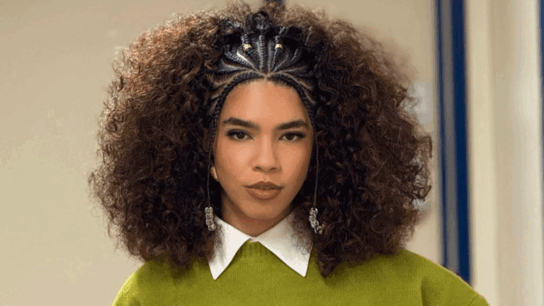 Após hiato de cinco anos, a cantora Maria Bomani presenteia os fãs nesta quarta-feira, 23, com o lançamento do single + videoclipe “Quase Toda”