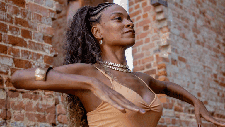 Espetáculo em homenagem à bailarina Isaura de Assis retorna aos palcos do Rio de Janeiro