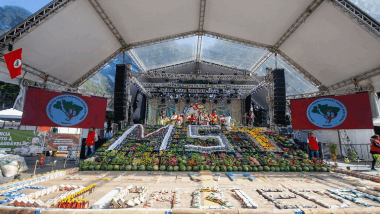 Demonizado pela extrema-direita, MST celebra os 10 anos da Feira Nacional da Reforma Agrária com shows de Djonga e Tereza Cristina