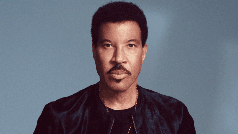 The Town 2025: Lenda do R&B, Lionel Richie retorna ao Brasil como headliner do palco The One no dia 13 de setembro