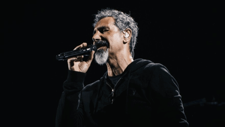 Os coros dos públicos do estádio Allianz Parque entoados nas execuções de Prison Song