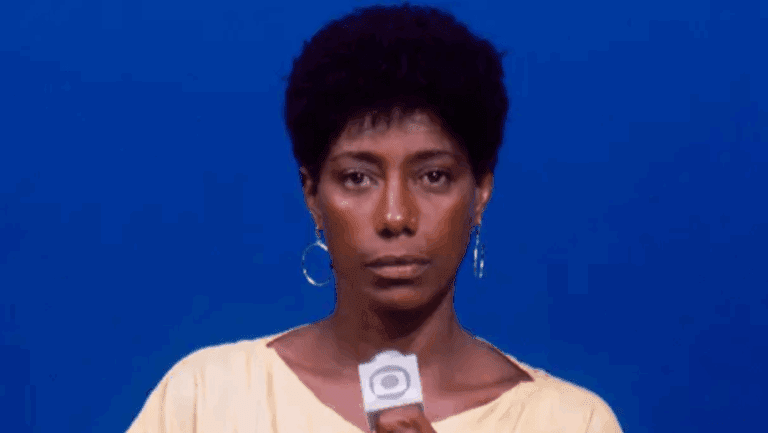 A icônica jornalista Gloria Maria ganhou uma justa homenagem com a série documental Glória, disponível no Globoplay desde 27 de abril.