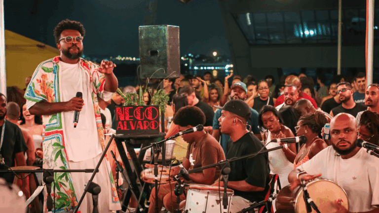 No próximo dia 13 de junho, sexta-feira, a partir das 16 horas, o terraço da Cidade do Samba, no Santo Cristo