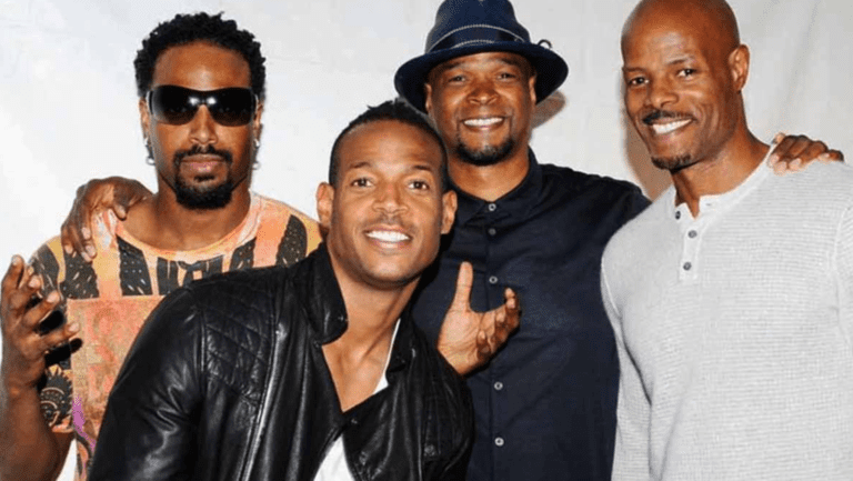 Irmãos Wayans anunciam retorno em novo roteiro para a franquia 'Todo Mundo em Pânico"