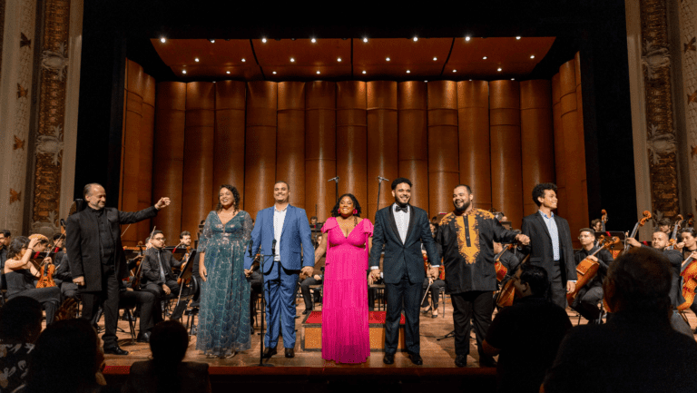 A Sustenidos Organização Social de Cultura anuncia que estão abertas as inscrições para o 4º Concurso de Canto Lírico Joaquina Lapinha