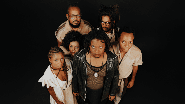  Coletivo Negro encena no Sesc Consolação o espetáculo ''Pai contra Mãe ou Você está me Ouvindo?" inspirado em conto de Machado de Assis