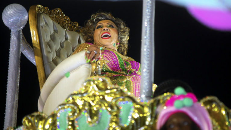 A dama do samba Alcione promete uma noite histórica na Farmasi Arena, no dia 10 de maio